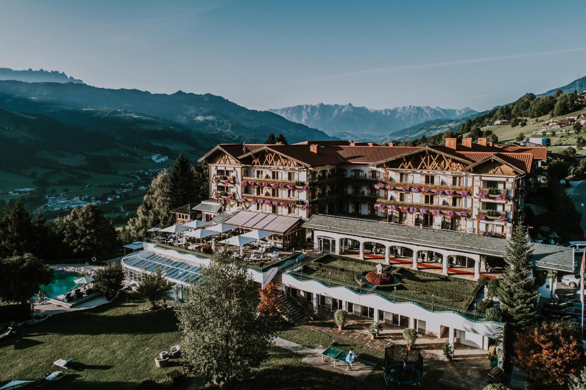 Hotel Oberforsthof Санкт Йохан им Понгау Екстериор снимка